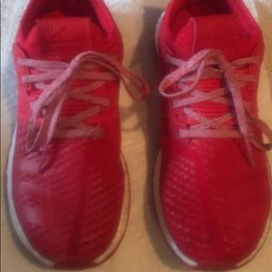 Excellent Condition Adidas Pureboost Youth 4.5